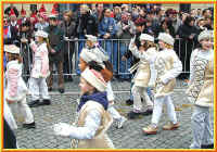 o3090979.jpg (67245 Byte)